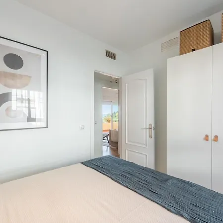 Apartment And Sea View In Riviera Del Sol Malaga